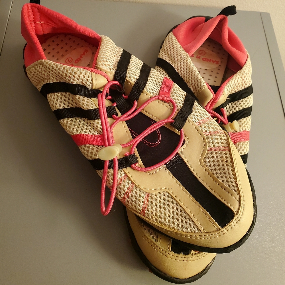 Brand new womens water shoes